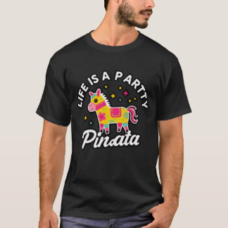 Camiseta Festa Cinco de Mayo... Eu diria que Pinatas.