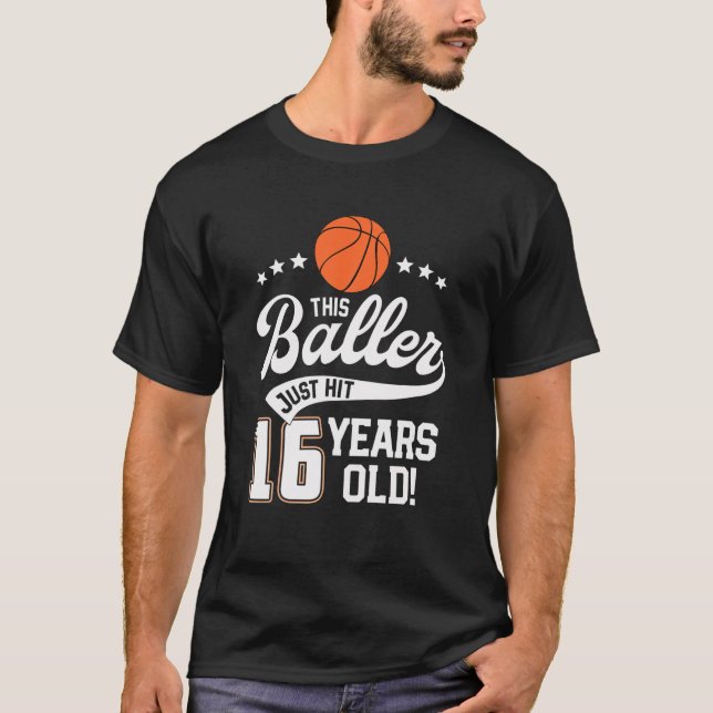 Camiseta festa de aniversário De Basquete De 16 Anos Esta C (Frente)