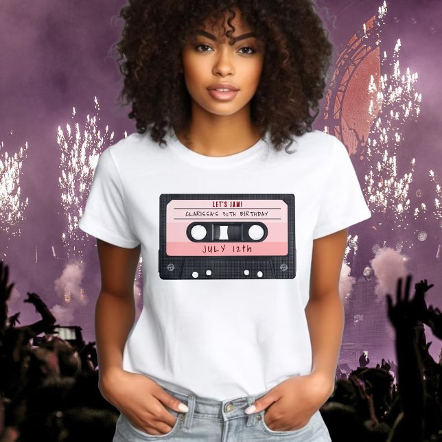 Camiseta Festa de aniversário retrátil rosa da fita cassete (Cassette Tape Pink Retro Birthday Party T-Shirt
)