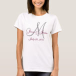 Camiseta Festa de casamento monográfica T-Shirt<br><div class="desc">Salve a Camisa de Casamento Monograma de Data. Faça essas elegantes t-shirts de casamento e dê-as como presentes à sua festa de casamento adicionando seus nomes iniciais e data. Você pode escolher as cores e,  claro,  personalizar com suas informações pessoais. Design por Elke Clarke ©2008</div>
