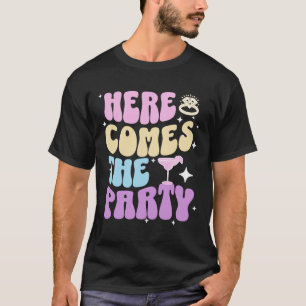 Camiseta Festa de Despedida de Solteira Aqui Vem a Noiva