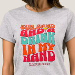Camiseta Festa de solteira de praia Groovy Sun Beink<br><div class="desc">Faça um salto na sua próxima festa de solteira com esta festa de solteira de praia impressionante, camisetas personalizadas. Quer estejas a celebrar uma viagem de praia, férias de raparigas, ou um feriado de melhores amigos, esta camiseta de festa de solteira de praia personalizada é o complemento perfeito para a...</div>