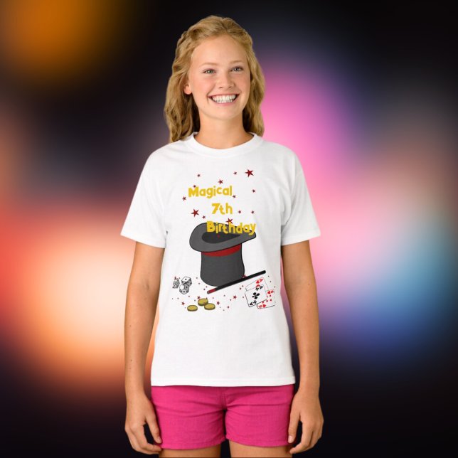 Camiseta Festa de Tema de Aniversário de 7 Magia (Magical 7th Birthday Theme Party T-Shirt, Magic Show Honor Guest T-shirt)