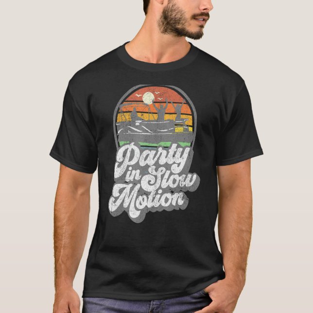Camiseta Festa Em Movimento Lento Retro Barco Engraçado (Frente)