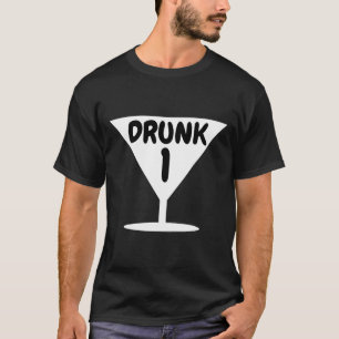 Camiseta Festa Engraçada do Bebado 1 Coisa do Dia das Bruxa