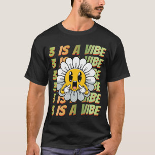 Camiseta Festa Groovy Combinando Três É Um Vibe Flor de Mar