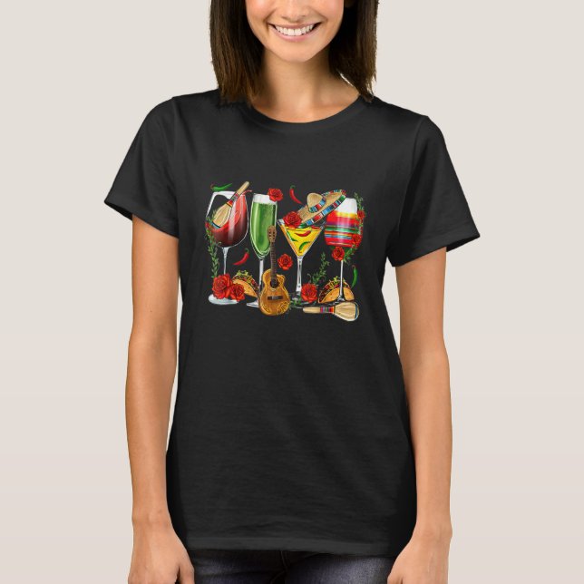 Camiseta Festive Party With Glasses Of Tropical Fruit Wine (Frente)