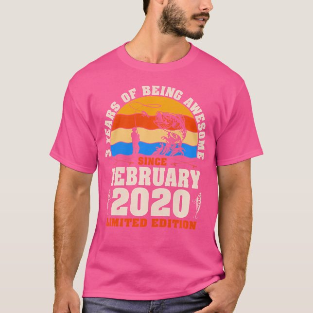 Camiseta Fevereiro de 2020 Amantes de Pesca de 3 Anos de Id (Frente)