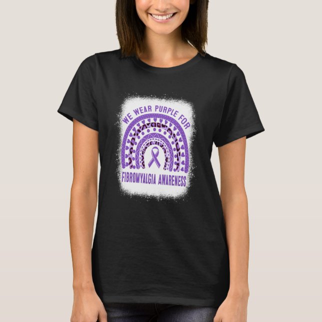 Camiseta Fibromyalgia Awareness Purple Ribbon Rainbow (Frente)