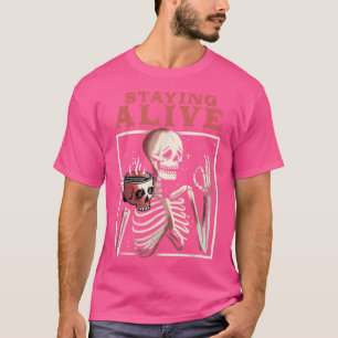 Camiseta Ficando Vivo Bebendo Skeleton Café Sobrevoado