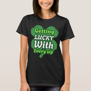 Camiseta Ficar com Sorte em Cada Golinho