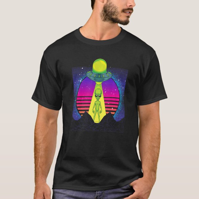 Camiseta Ficção Científica Abdução Alienígena Vaporwave Ret (Frente)