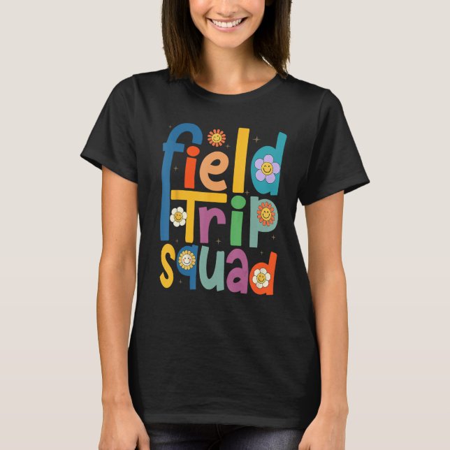 Camiseta Field Trip Squad Groovy Retro Field Day 2023 Teach (Frente)