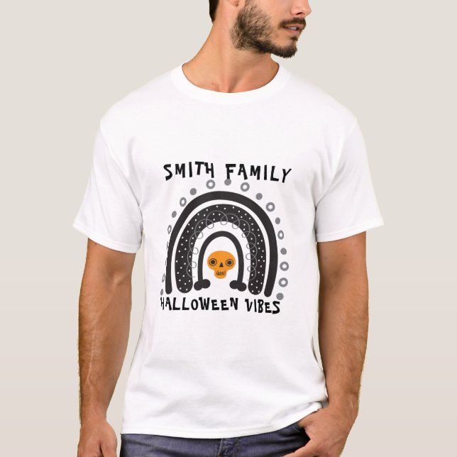 Camiseta Figurino da Família Arco-Íris do Halloween Boho (Frente)