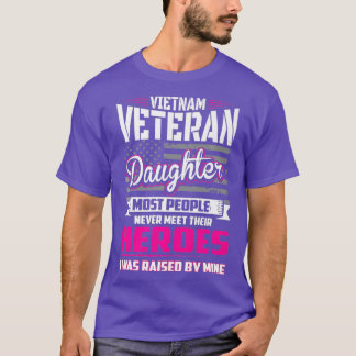 Camiseta Filha Veterana Do Vietnã Levantada Pelo Meu Herói