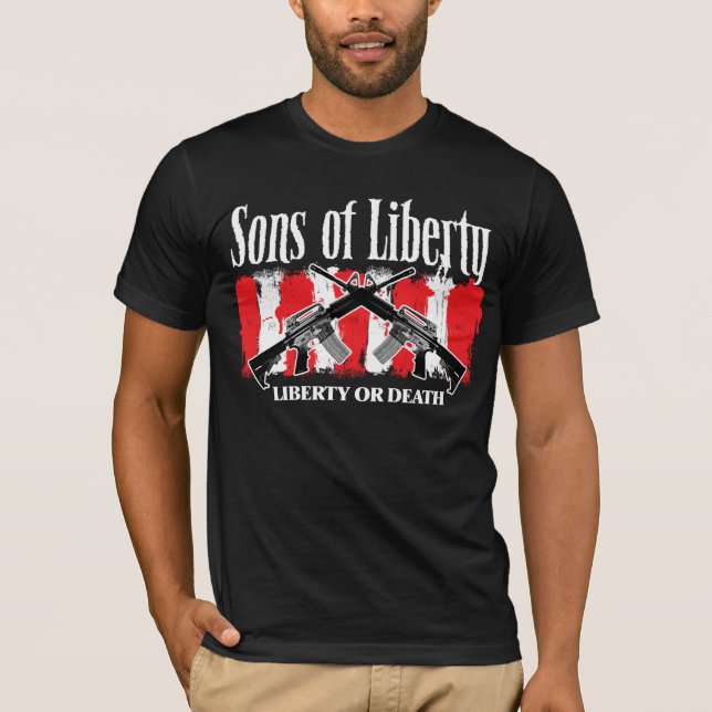 Camiseta Filhos da Liberdade LIBERDADE OU tenda escura masc (Frente)