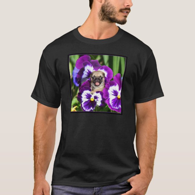 Camiseta Filhote de cachorro do Pug nos pansies (Frente)