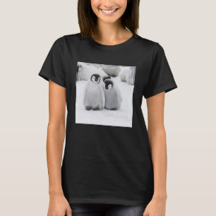 Camiseta Filhotes de Pinguim-Imperador no Gelo na Antártida
