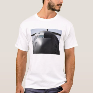 Camiseta Fim-acima da parte dianteira de A.A. - 17