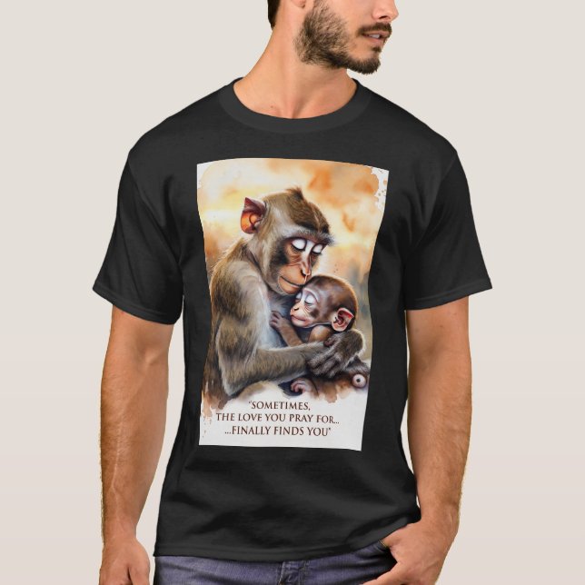 Camiseta Finally Found You" - Adoptive Mother and Baby Monk (Frente)