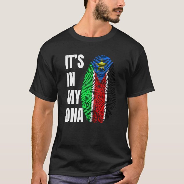 Camiseta Fingerprint DNA Biometry Flag South Sudan   (Frente)