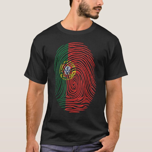 Camiseta Fingerprint Proud Portuguese Roots Portugal Flag (Frente)