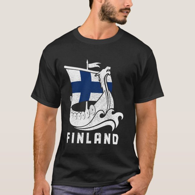 Camiseta Finlândia Viajando Bandeira Finlandesa Finn Suomi  (Frente)