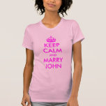 Camiseta Fique calmo e Casado John Shirt<br><div class="desc">Uma paródia em um poster britânico da 2ª Guerra Mundial para lembrar a noiva assustada para manter sua cabeça.</div>