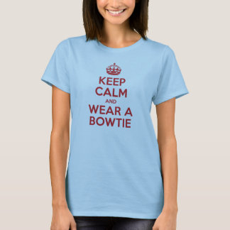 Camiseta Fique calmo e Vista uma gravata