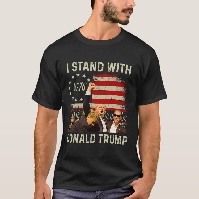 Camiseta Fique Com Trump Funny Trump 2024 (Frente)