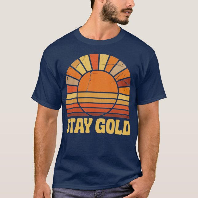 Camiseta Fique Dourado - Outsiders Classic 1980s Retro (Frente)