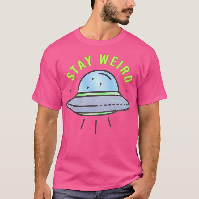 Camiseta Fique estranho - Ufo (Frente)