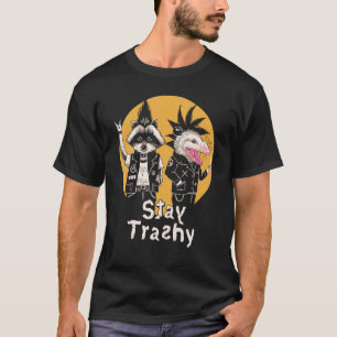 Camiseta Fique Trashy Ogambm Raccoon Rock