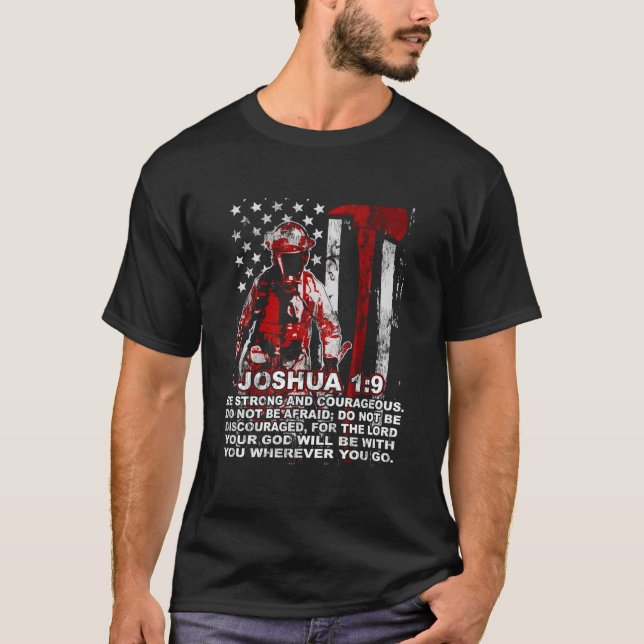 Camiseta Firefighter Axe Thin Red Line Us Flag Joshua 19 Ch (Frente)