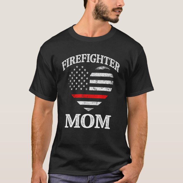 Camiseta Firefighter Mom Patriotic US Flag Heart Funny Fire (Frente)