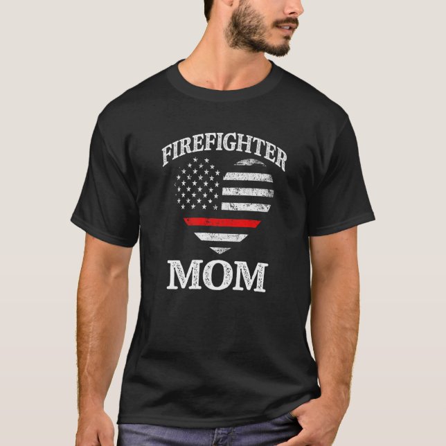 Camiseta Firefighter Mom Patriotic US Flag Heart Funny Fire (Frente)