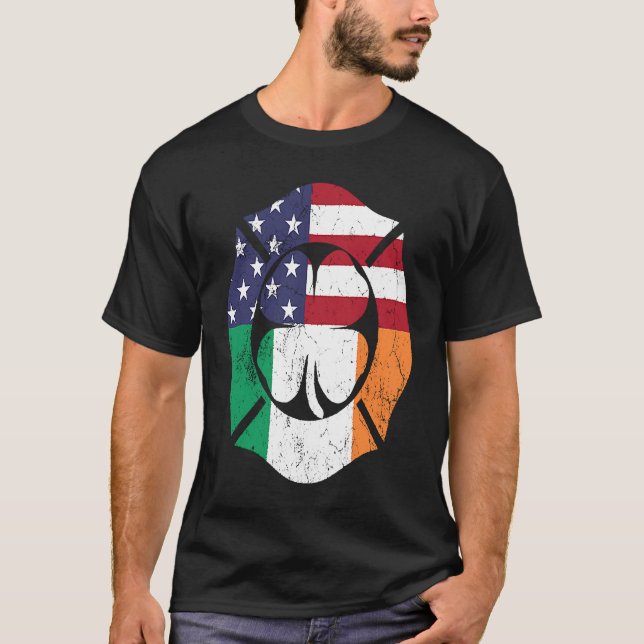Camiseta Firefighter St Patricks Day Irish American Flag Sh (Frente)