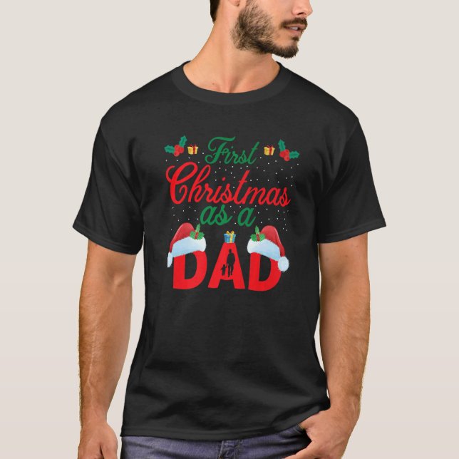Camiseta First Christmas as A Dad Santa Hat Xmas PJ costume (Frente)