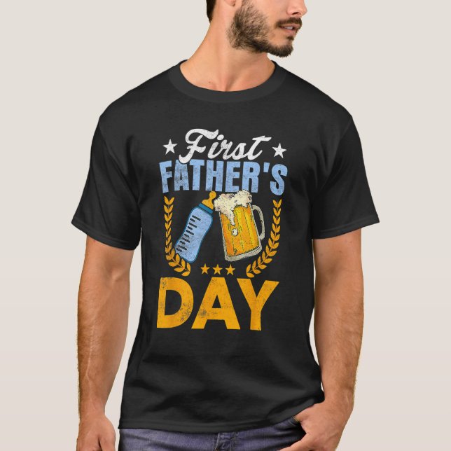 Camiseta First Father s Day  Beer Baby Bottle Dad Daddy Men (Frente)