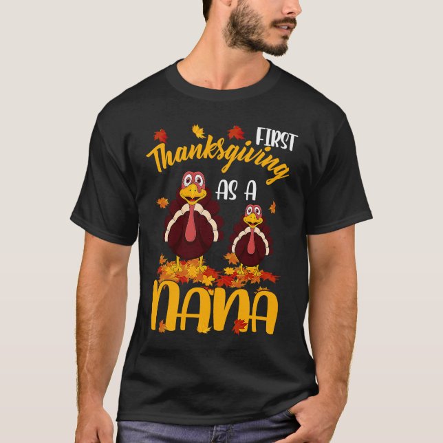 Camiseta First Thanksgiving As A Nana 2021 Pregnancy Announ (Frente)