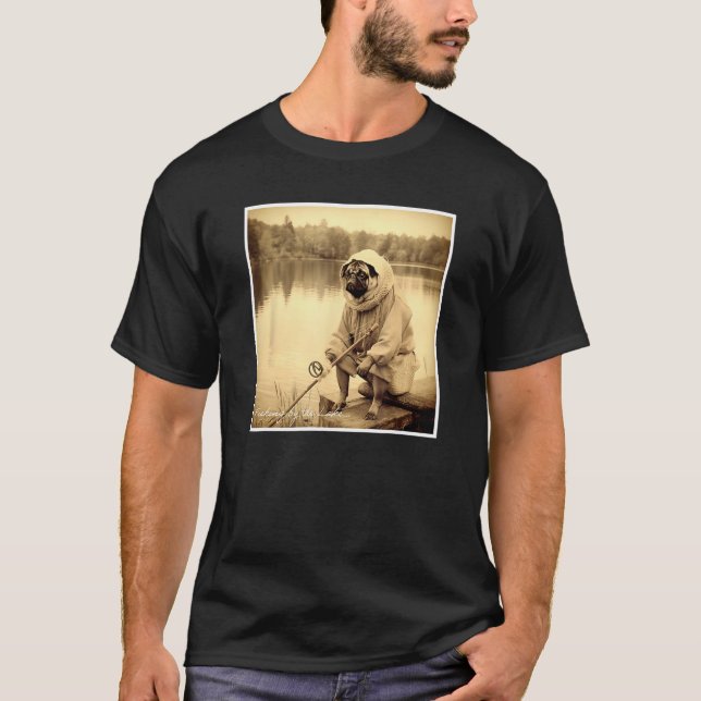 Camiseta Fishing Pug by the Lake Cute (Frente)