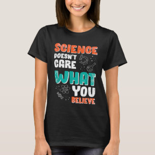 Camiseta Física Quântica Trocadilho T Ciência Acredite