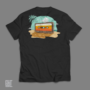 Camiseta Fita Cassete Retro dos Anos 80 na Praia Rebobinar