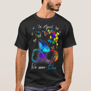 Camiseta Fita de Borboleta Em Abril Nós Usamos Azul Conscie