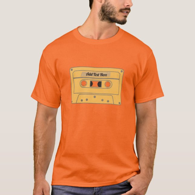 Camiseta Fita de Combinação Retroativa. T-Shirt Personaliza (Frente)
