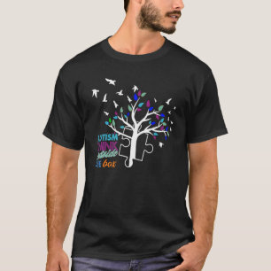 Camiseta Fita de Conscientização do Autismo Fora da Caixa P