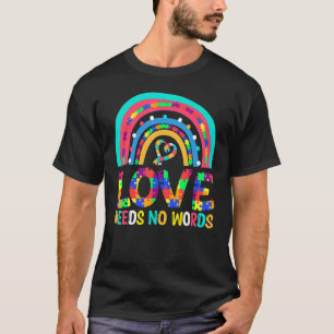 Camiseta Fita de Quebra-Cabeça Arco-Íris Amor Não Precisa d