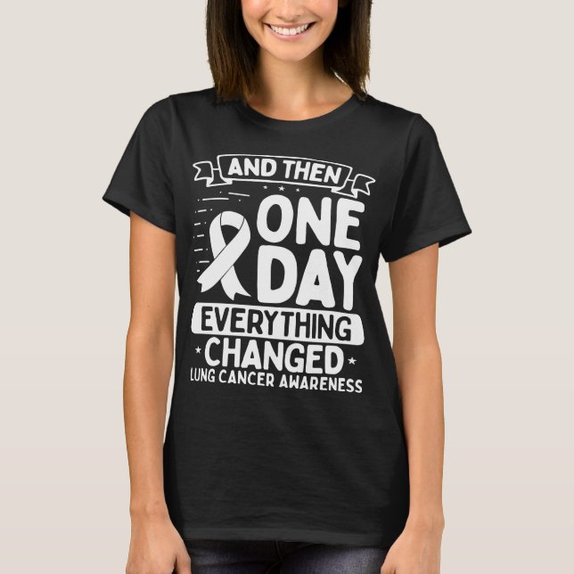 Camiseta Fita de Sobrevivência do Guerreiro de Sensibilizaç (Frente)