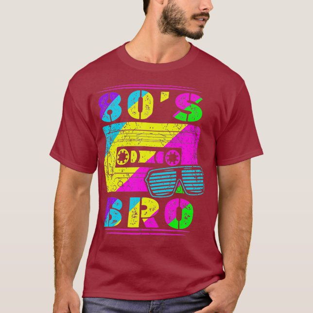 Camiseta Fita Retroativa Bro Party 80s 80s DJ Party Goer (Frente)