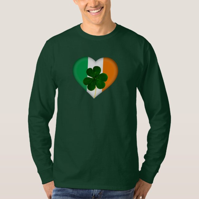 Camiseta Flag of Ireland Heart with Shamrock Rua. Patrick (Frente)